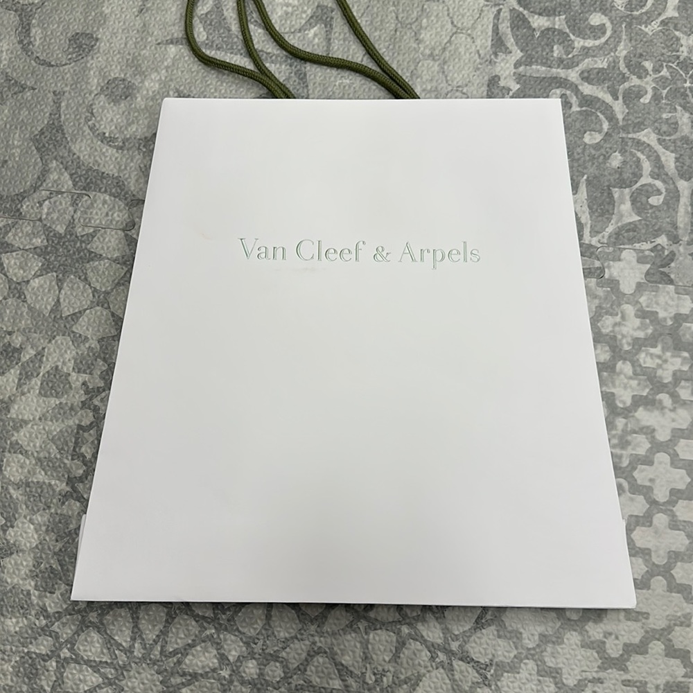 Van Cleef & Arpels Shopping Bag